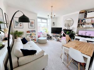 Lounge- click for photo gallery